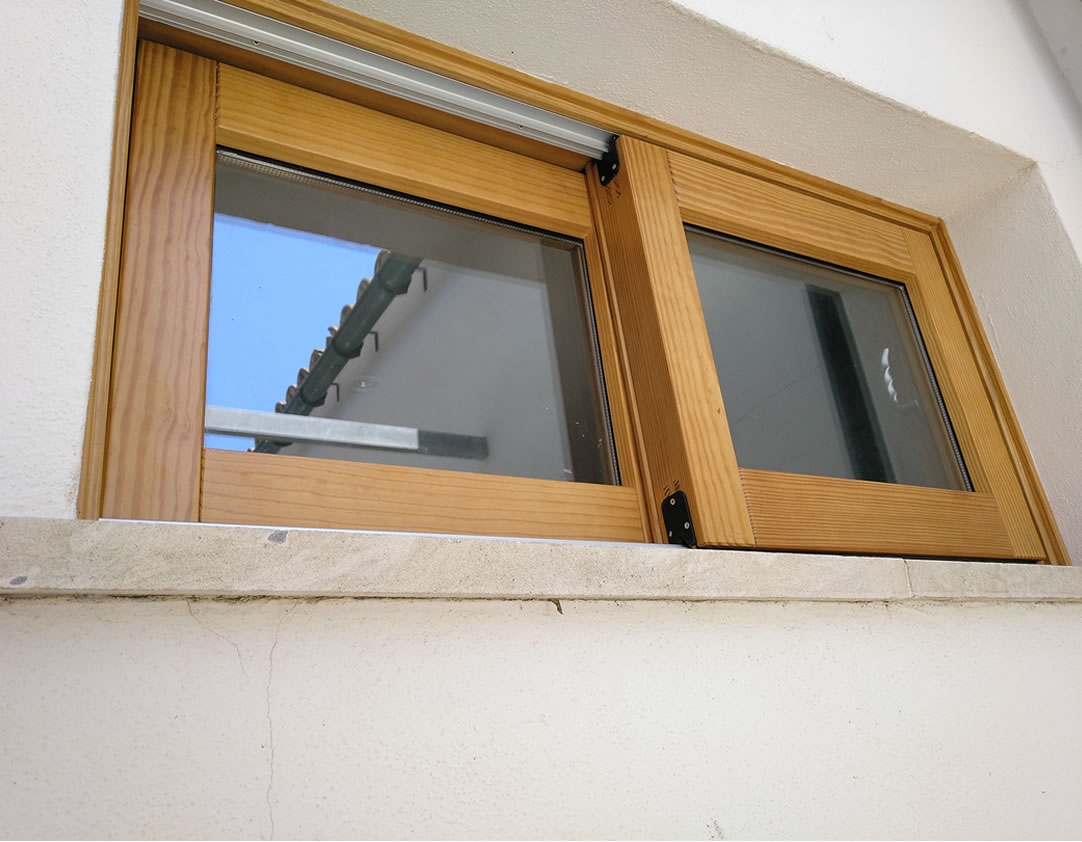 Diseño de espacios únicos y decoración en madera para negocios de Palma Carpintería Cirer