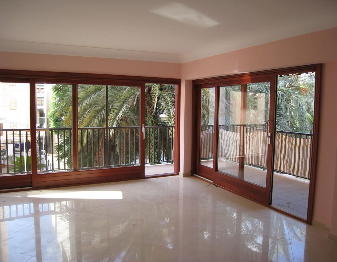 Fabricación de puertas de madera de interior y exterior en Mallorca Carpintería Cirer